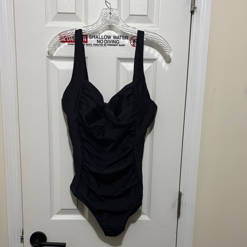 Cupshe Swimsuit